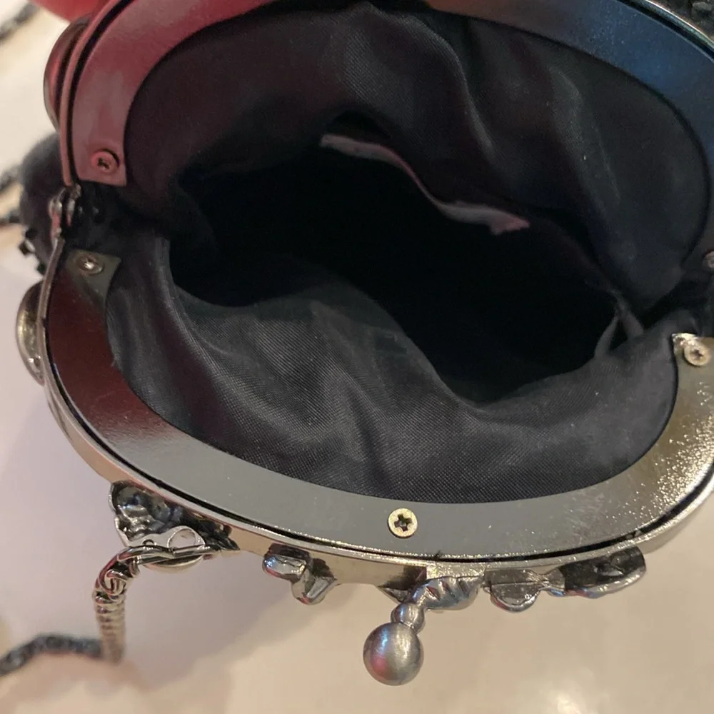 Jessica McClintock Small Ladies Clutch Purse. ‎ Beaded.  Black Lining.
